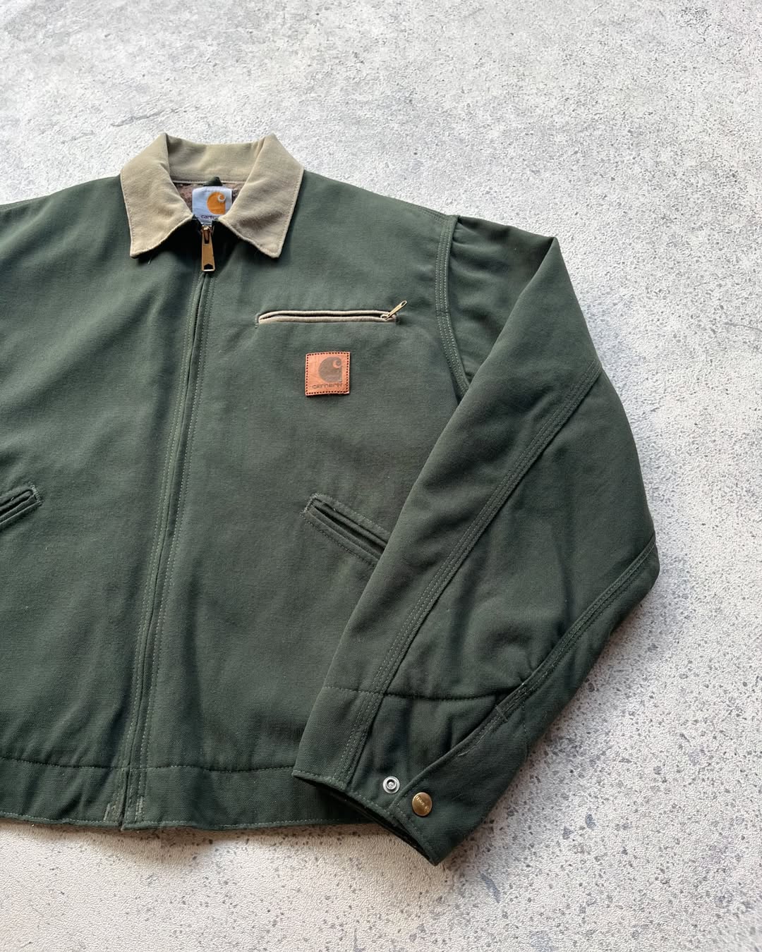 Carhartt Detroit Jacket J129 Olv Olive Colour