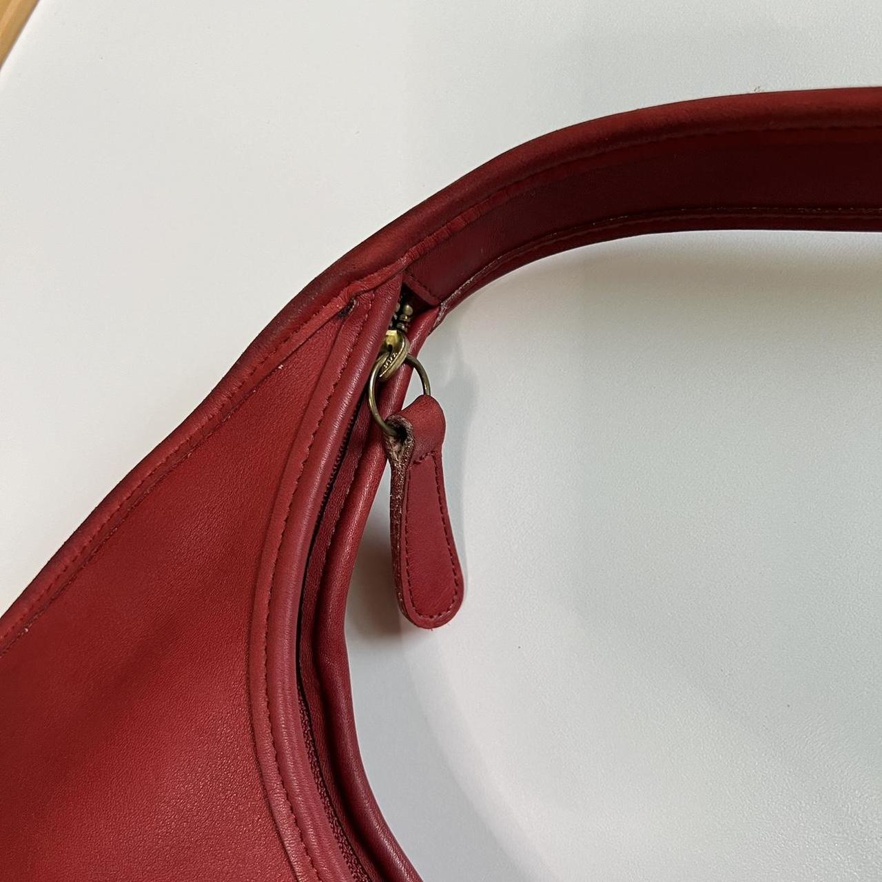 Vintage Coach Ergo Zip Hobo 9025 redYear made:...