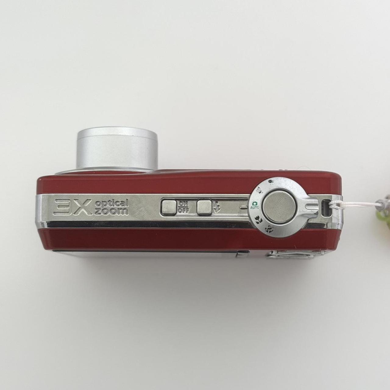 Kodak Easyshare C180 Digital Camera⋆｡‧˚ʚ🍒ɞ˚‧｡⋆ ...