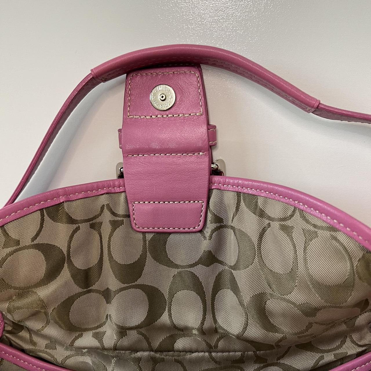 Authentic Coach Soho shoulder bag 9248Year made:...