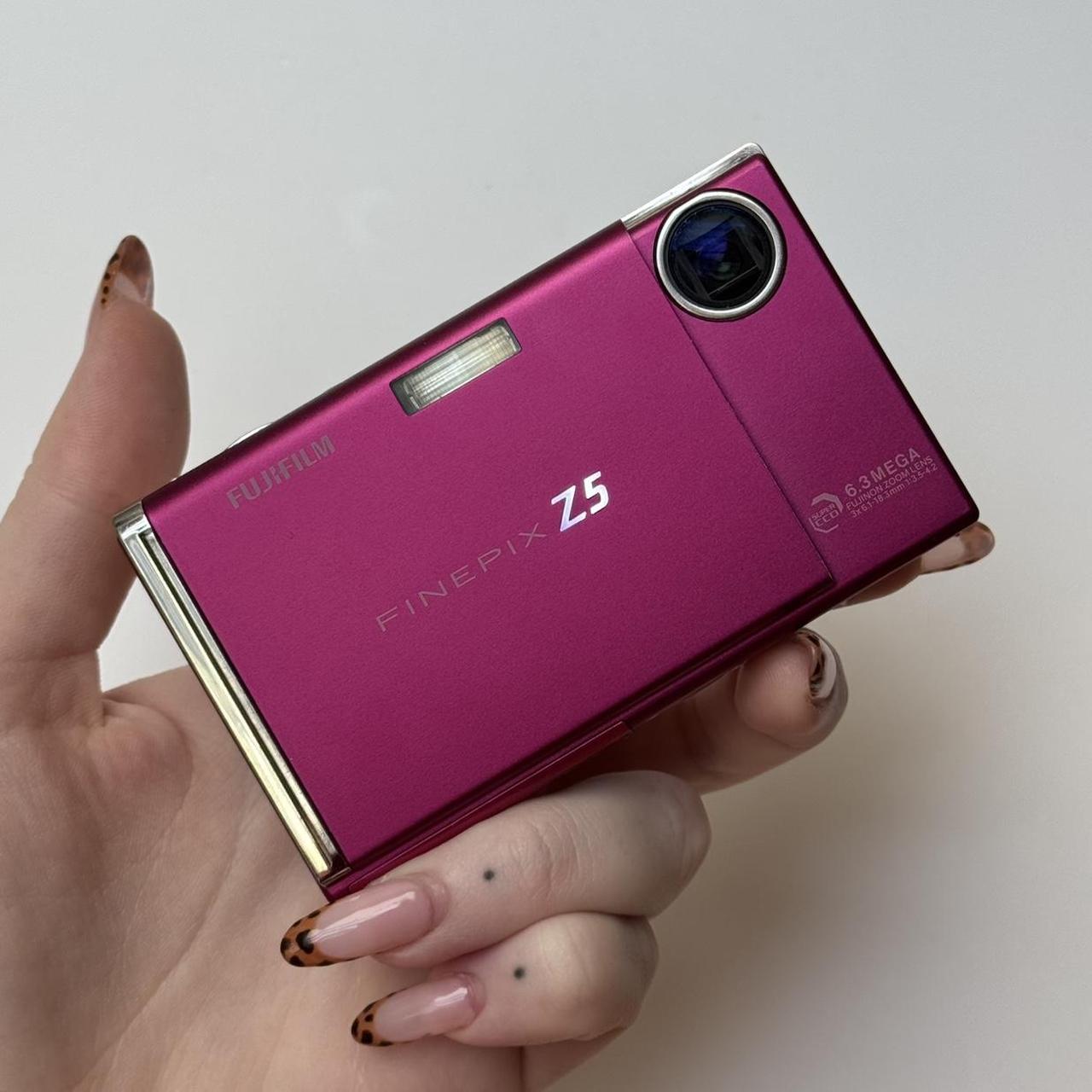 Fujifilm Finepix Z5fd  🧚‍♀️ ⊹｡⋆ 🌺 Raspberry Pink...