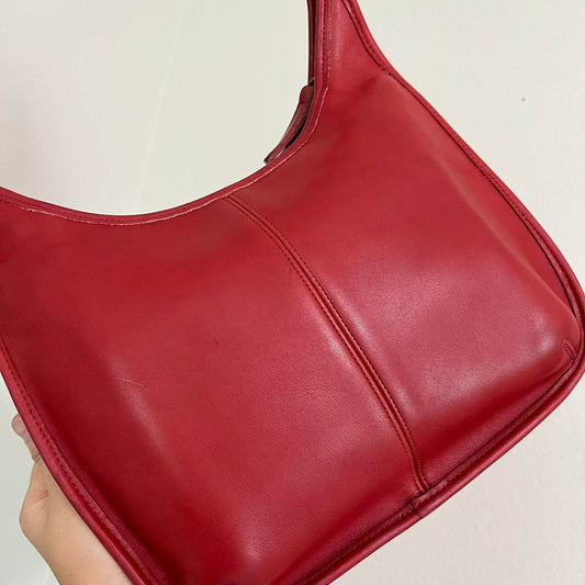 Vintage Coach Ergo Zip Hobo 9025 redYear made:...